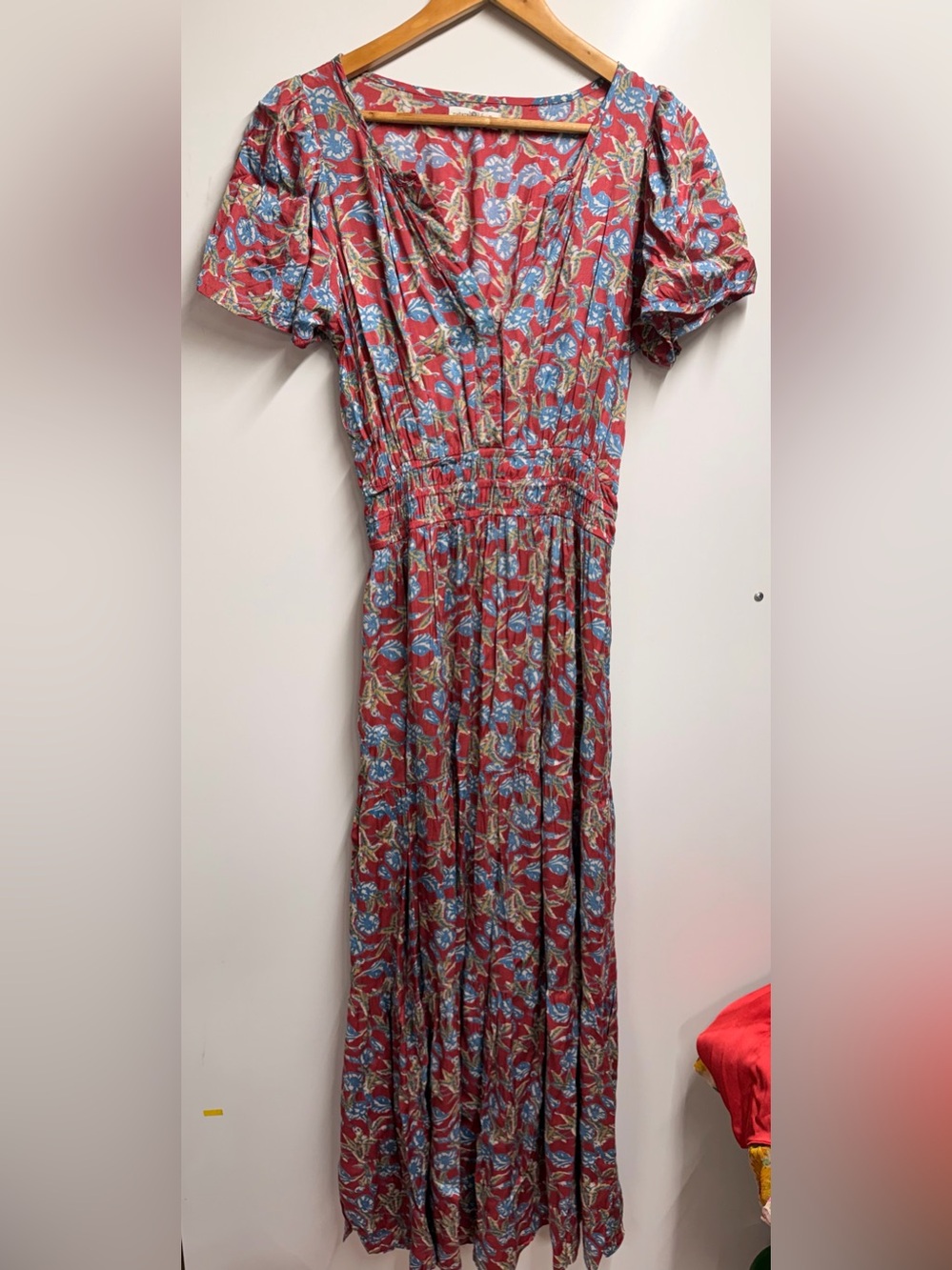 NATURAL LIFE BOHO FLORAL MAXI DRESS SIZE Small SILKY TIERED V-NECK FLOWY PRAIRIE - Picture 3 of 7